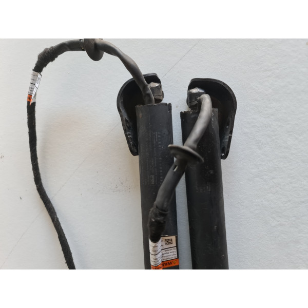 Амортизаторы двери электро багажника правый Infiniti QX50 18-25 905605NA0A