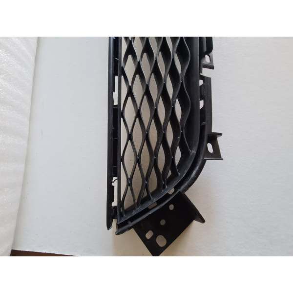 Нижняя решетка переднего бампера Infiniti QX50 18-25  стертый угол 622545NA0A 