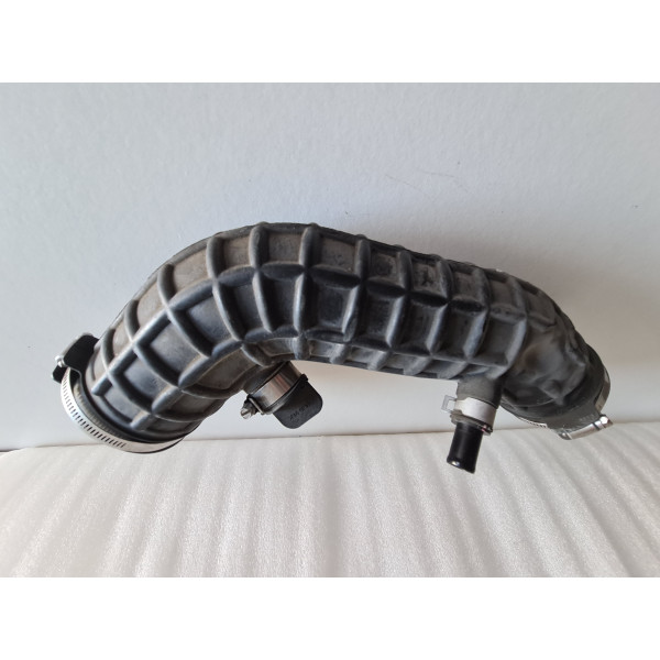 Патрубок воздушного фильтра. Воздуховод от фильтра Infiniti QX50 19-25 165765NA1B 