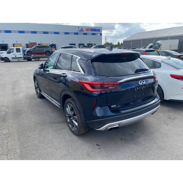 В разборе Infiniti QX50 ляда, капот, двери, есть все в наличии.