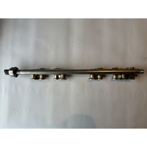 Паливна рейка високого тиску Infiniti QX50 QX55 J55 19-26 175215NA0A