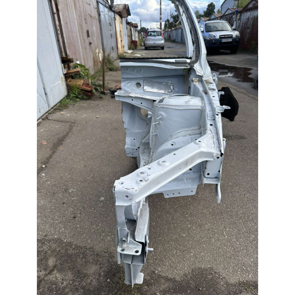 Чверть кузова із центральною стійкою Infiniti QX55 J55 19-26