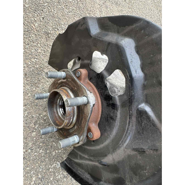 Цапфа передня з тупицею ліва права  Infiniti QX50 QX55 J55 19-26 400155NA0A